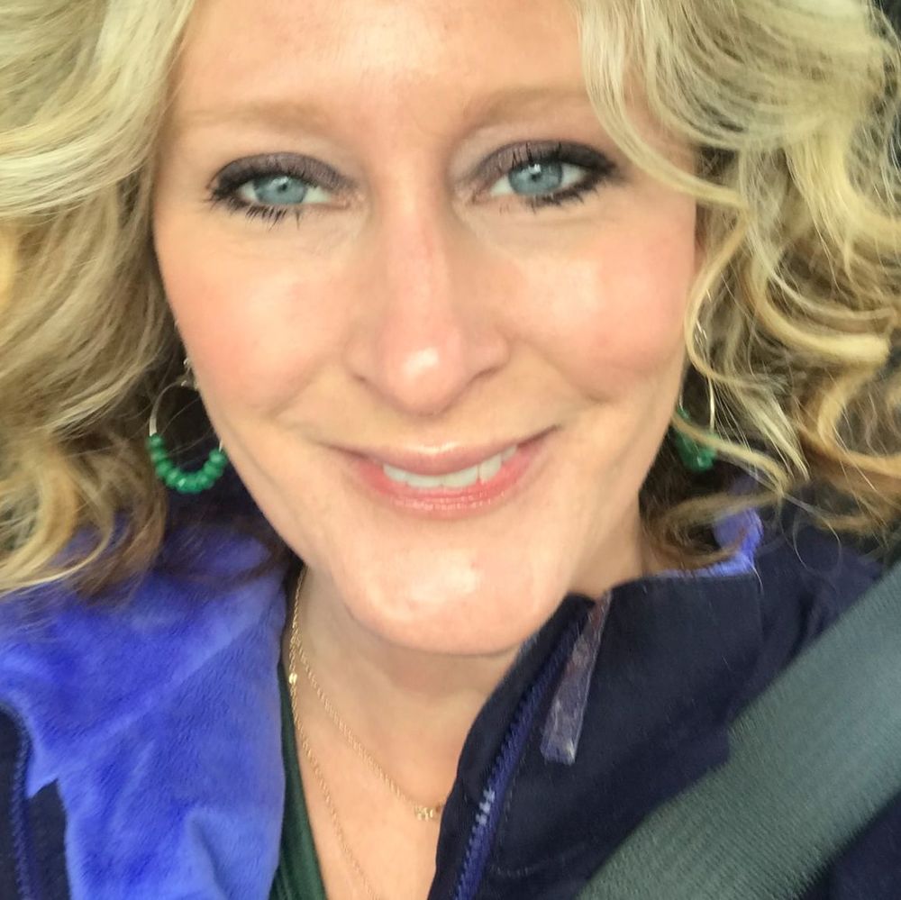 Meet your Posher, Jennifer